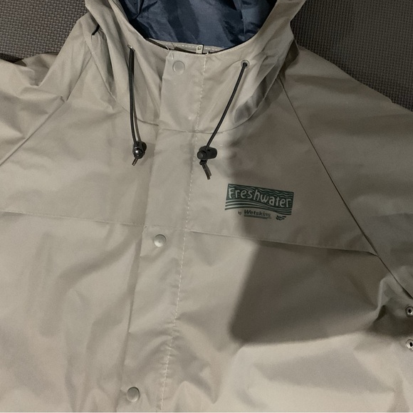 SOLD. Wetskins Adult Fresh Water Waterproof Hooded Rain Jacket and Pants  Size L - Picture 3 of 11